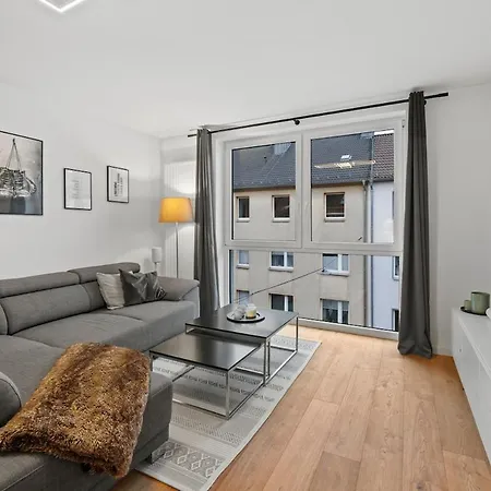 Modern 2br Bright Apartment *