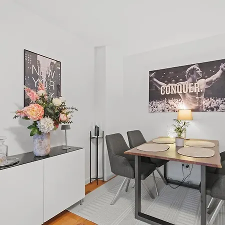 Modern 2br Bright Apartment Hannover